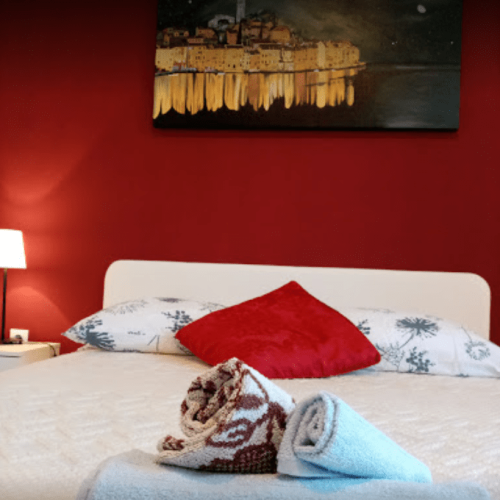 APARTMENT LEANA & ERIC APARTMENT LEANA & ERIC