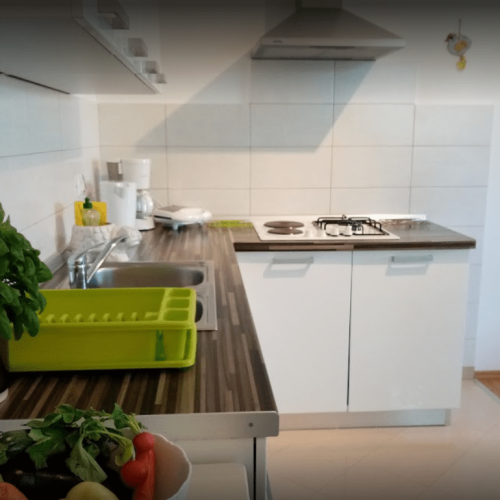 APARTMENT LEANA & ERIC APARTMENT LEANA & ERIC